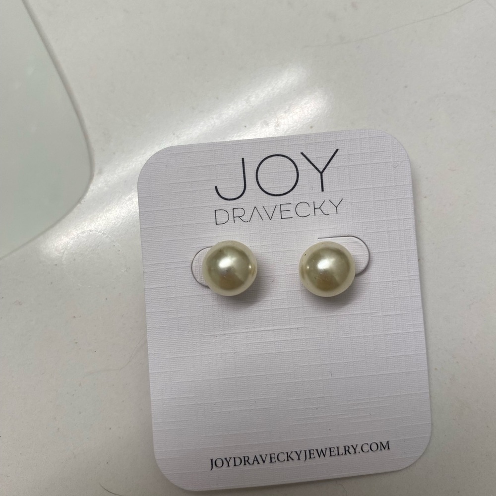 Joy Dravecky Cream Pearl Earrings